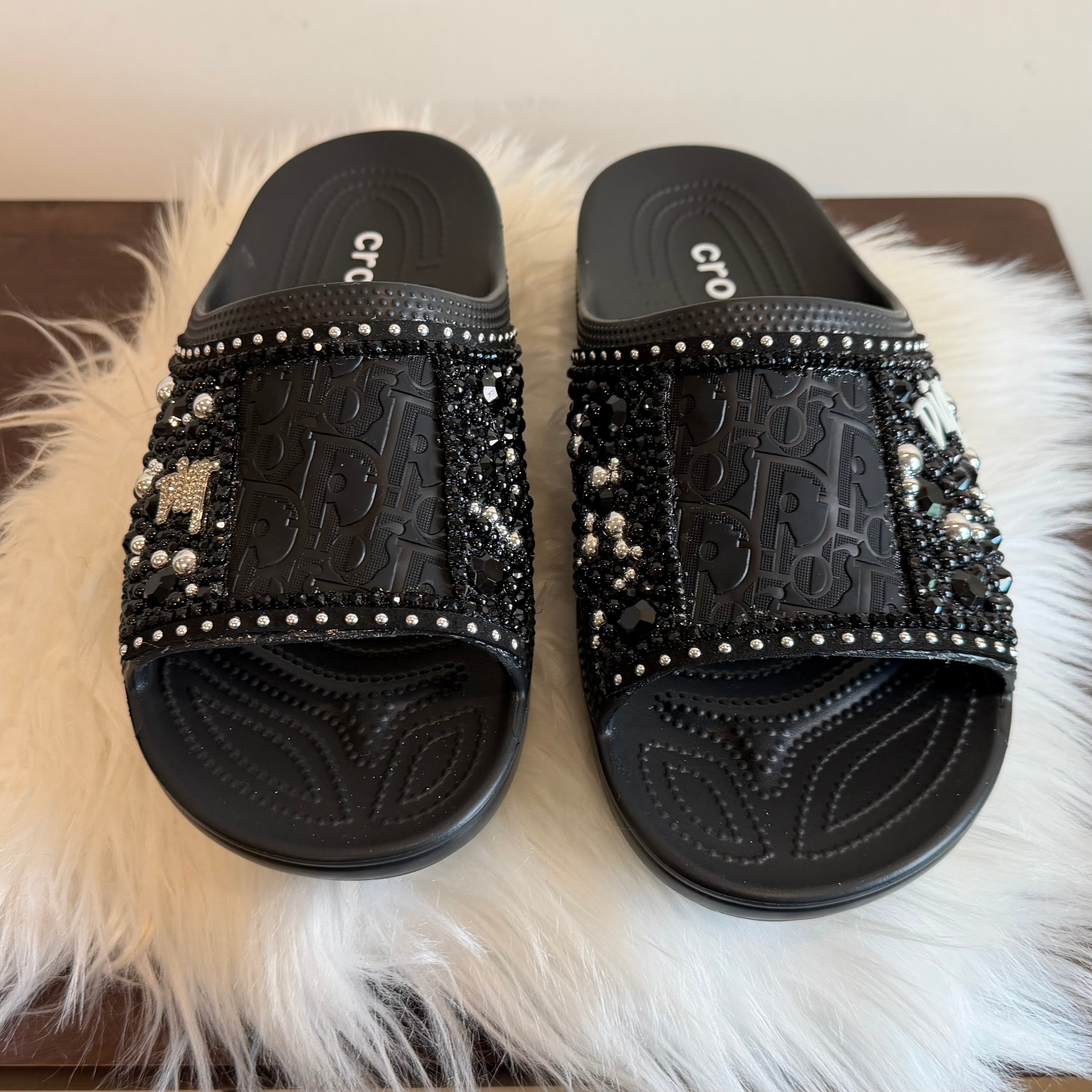 CUSTOM DESIGNER INSPIRED CROC SATURDAY SLIDES